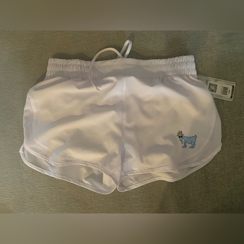 GOAT USA women’s shorts small white NWT new